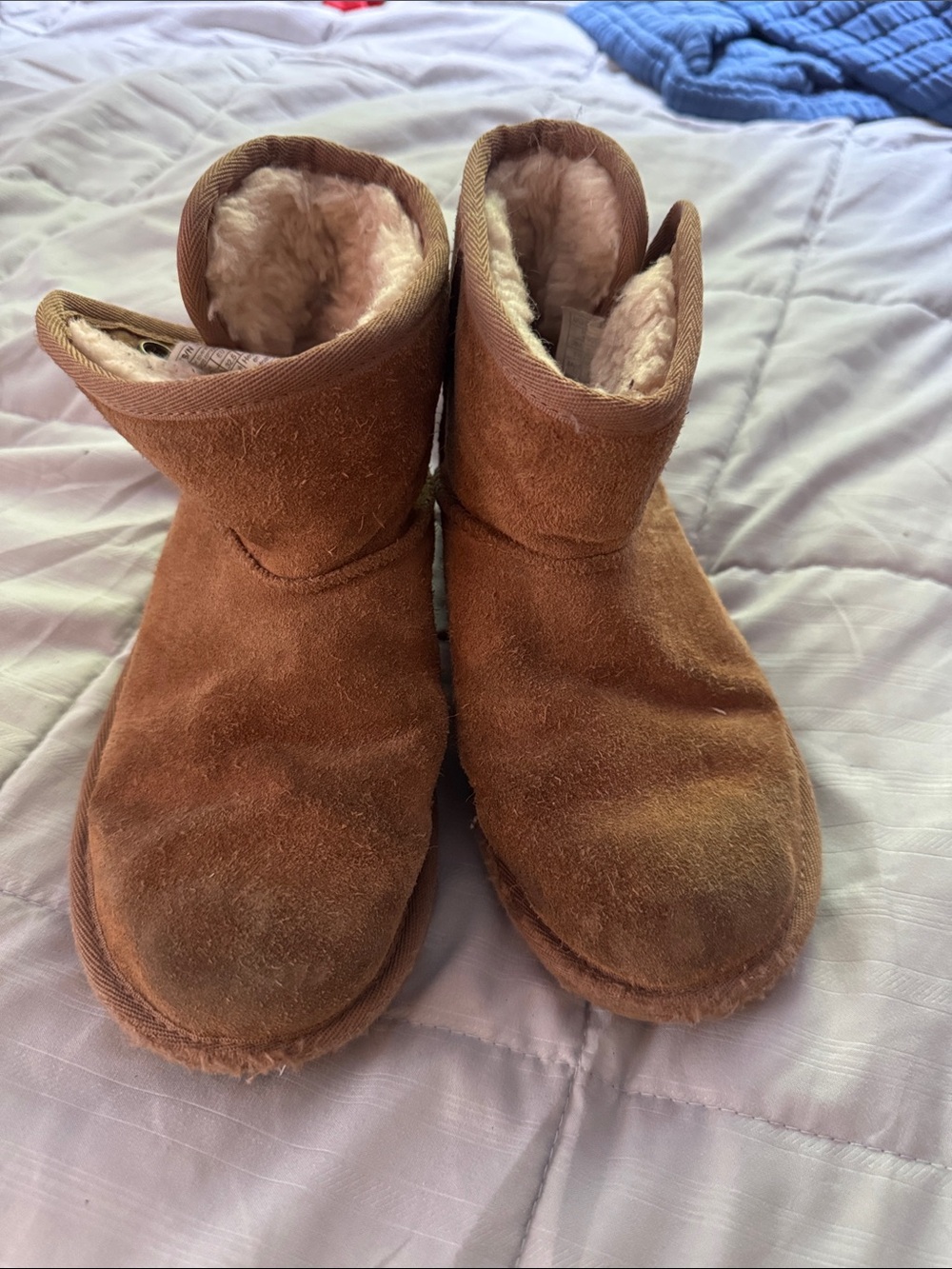 UGG Kids Chestnut Suede Shearling-Lined Slip-On Boots